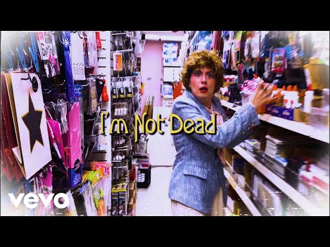 Charly Bliss - I&#039;m Not Dead (Lyric Video)